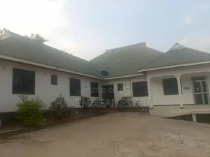 Lodge Inauzwa Mbezi Magufuli
