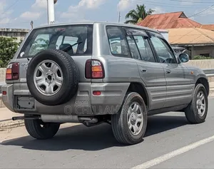 Toyota RAV4 2018 Silver