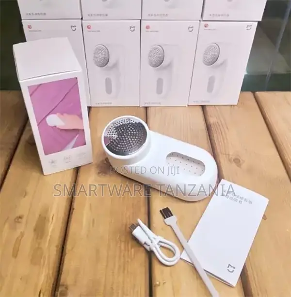 Xiaomi Mijia Portable Lint Remover Smooth Out Fuzz on Any Fabric Fast
