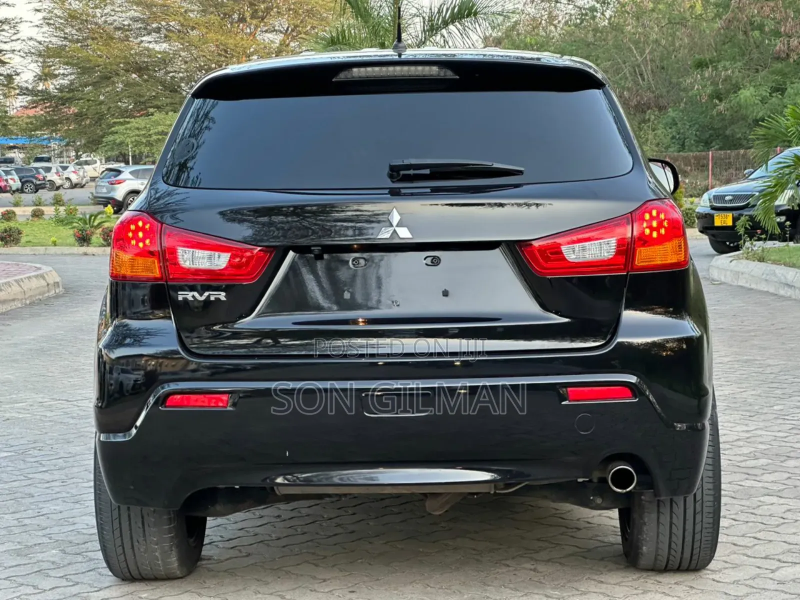 Mitsubishi RVR 2010 Black
