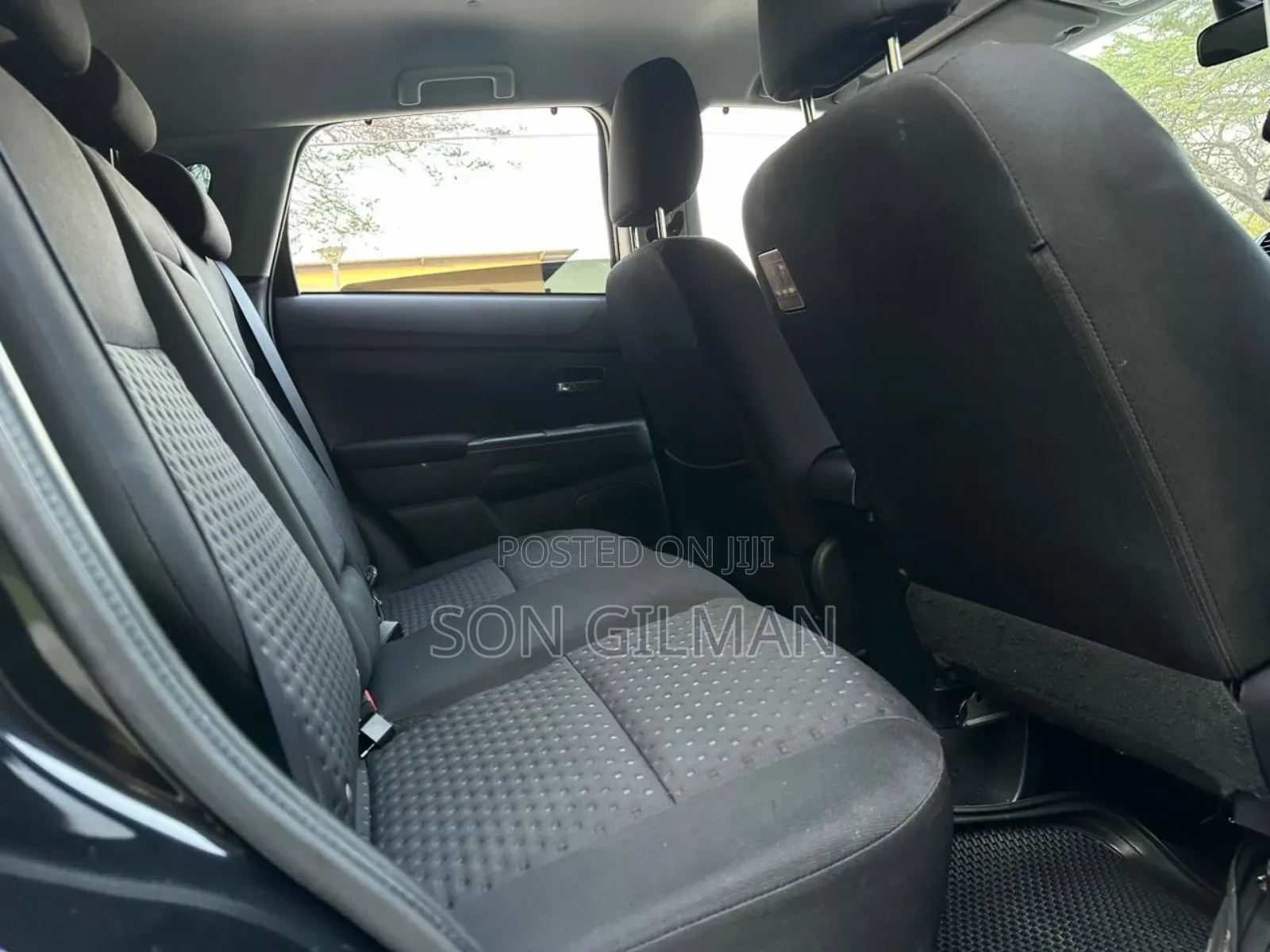 Mitsubishi RVR 2010 Black