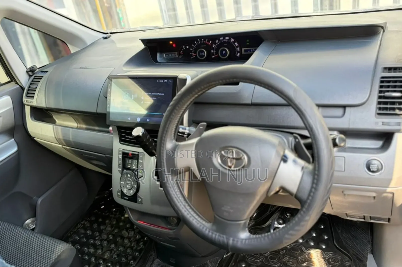 Toyota Noah 2008 Gray