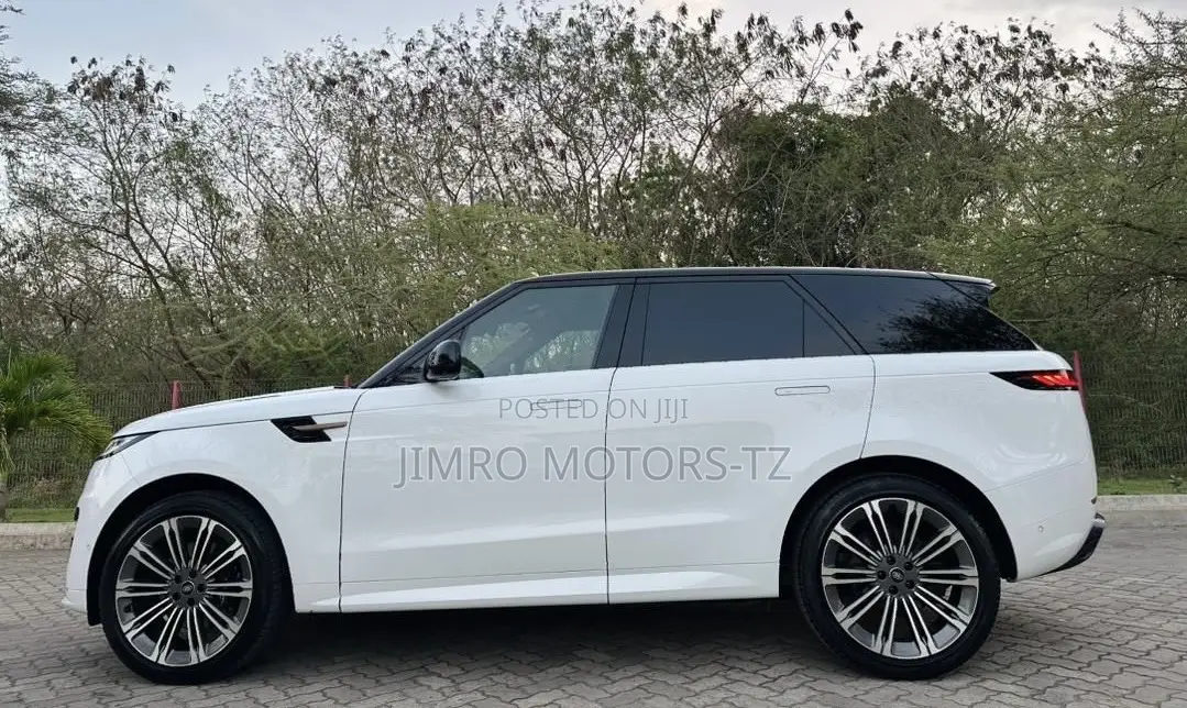 Land Rover Range Rover Sport 2023 White