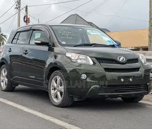 Toyota IST 2011 Black