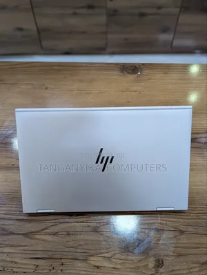 Laptop HP EliteBook 1030 32GB Intel Core I7 SSD 256GB