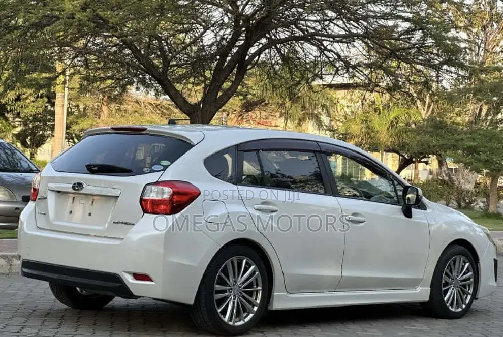 Subaru Impreza 2012 Pearl