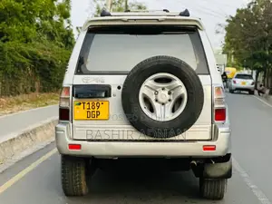 Toyota Land Cruiser Prado 2.7 16V 5dr 2001 Silver