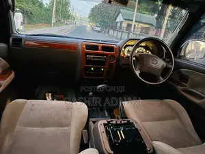 Toyota Land Cruiser Prado 2.7 16V 5dr 2001 Silver