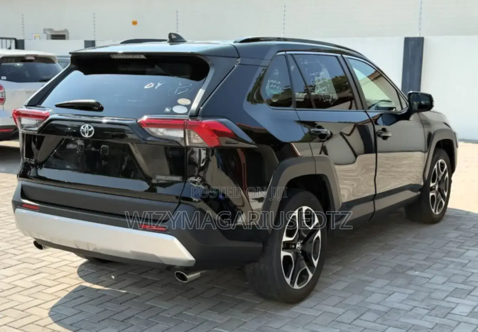 Toyota RAV4 2019 Matt Black