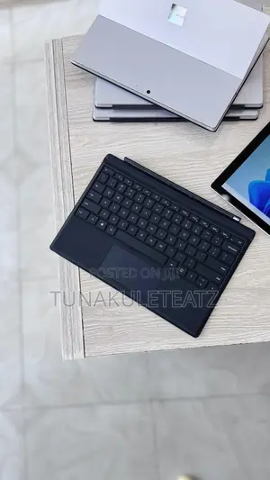 Laptop Microsoft Surface Pro 5 8GB Intel Core I5 SSD 256GB