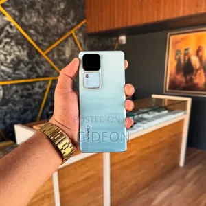 New Vivo V30 5G 256 GB Blue