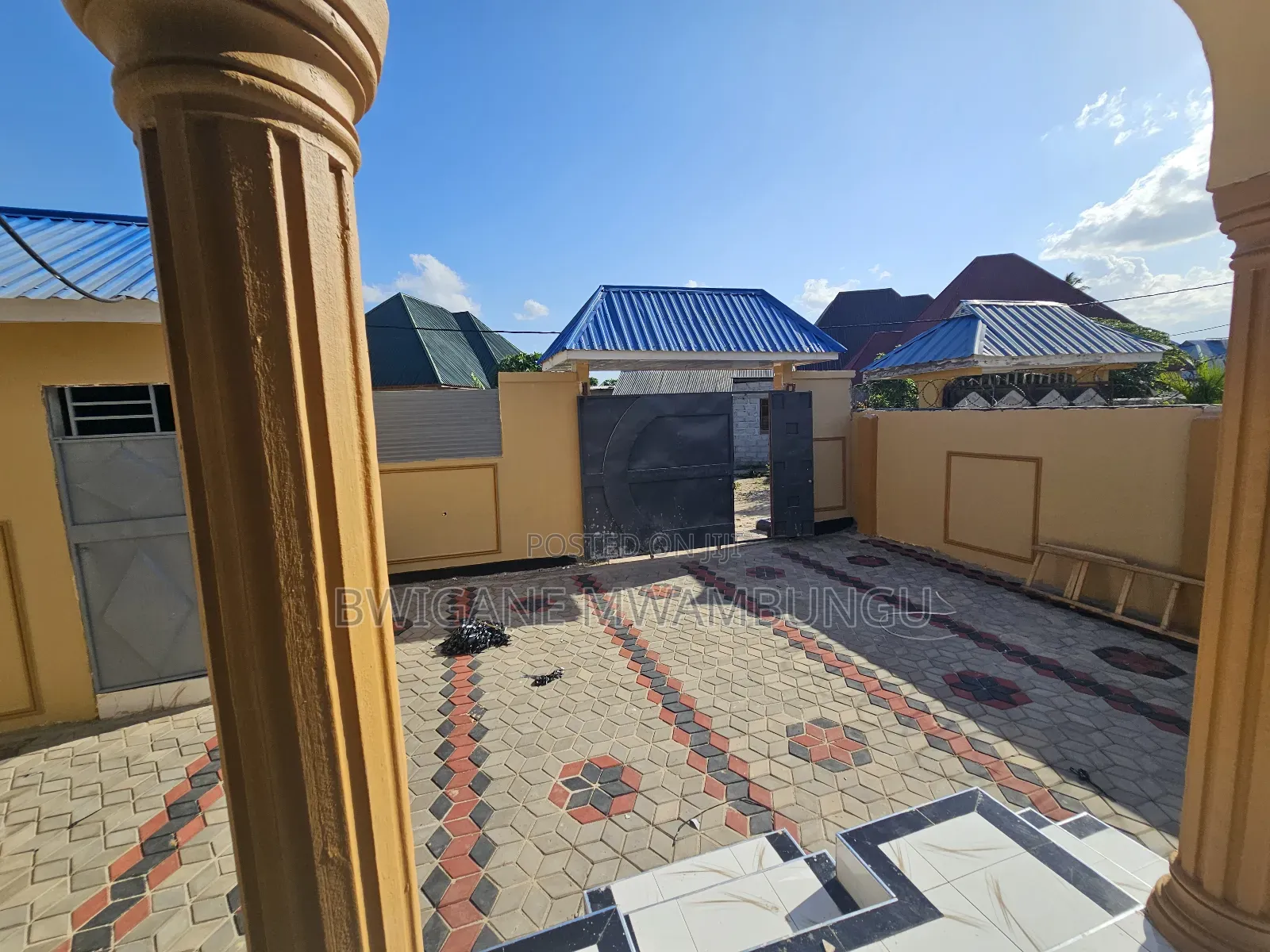Furnished 3bdrm House in Chamazi Kwa Mapemba for sale
