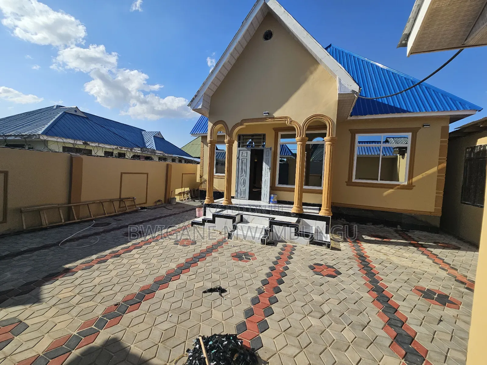 Furnished 3bdrm House in Chamazi Kwa Mapemba for sale
