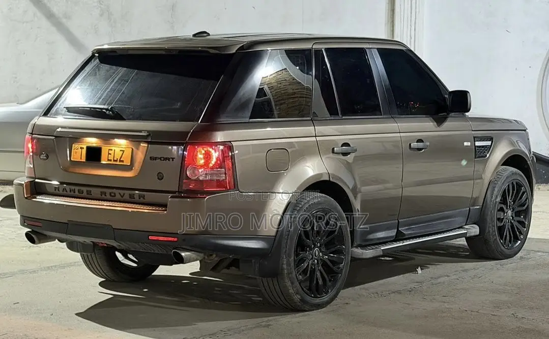 Land Rover Range Rover Sport 2011 Beige