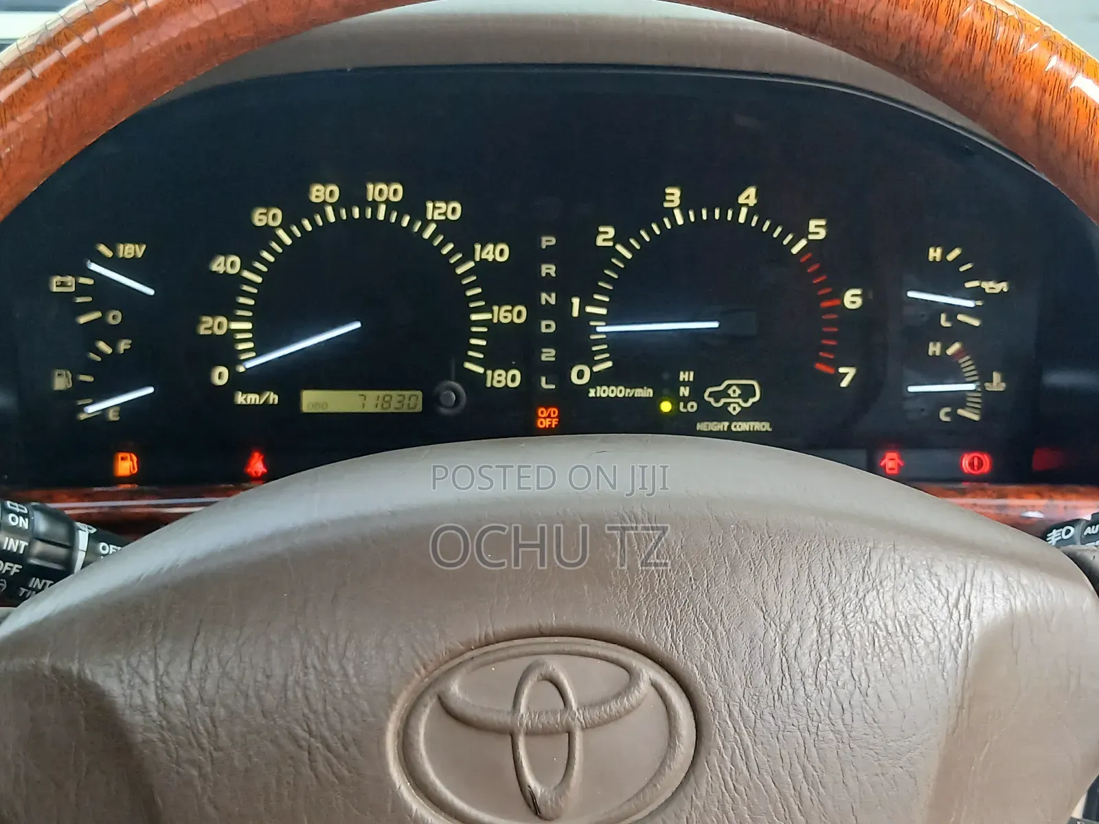 Toyota Land Cruiser 2002 White
