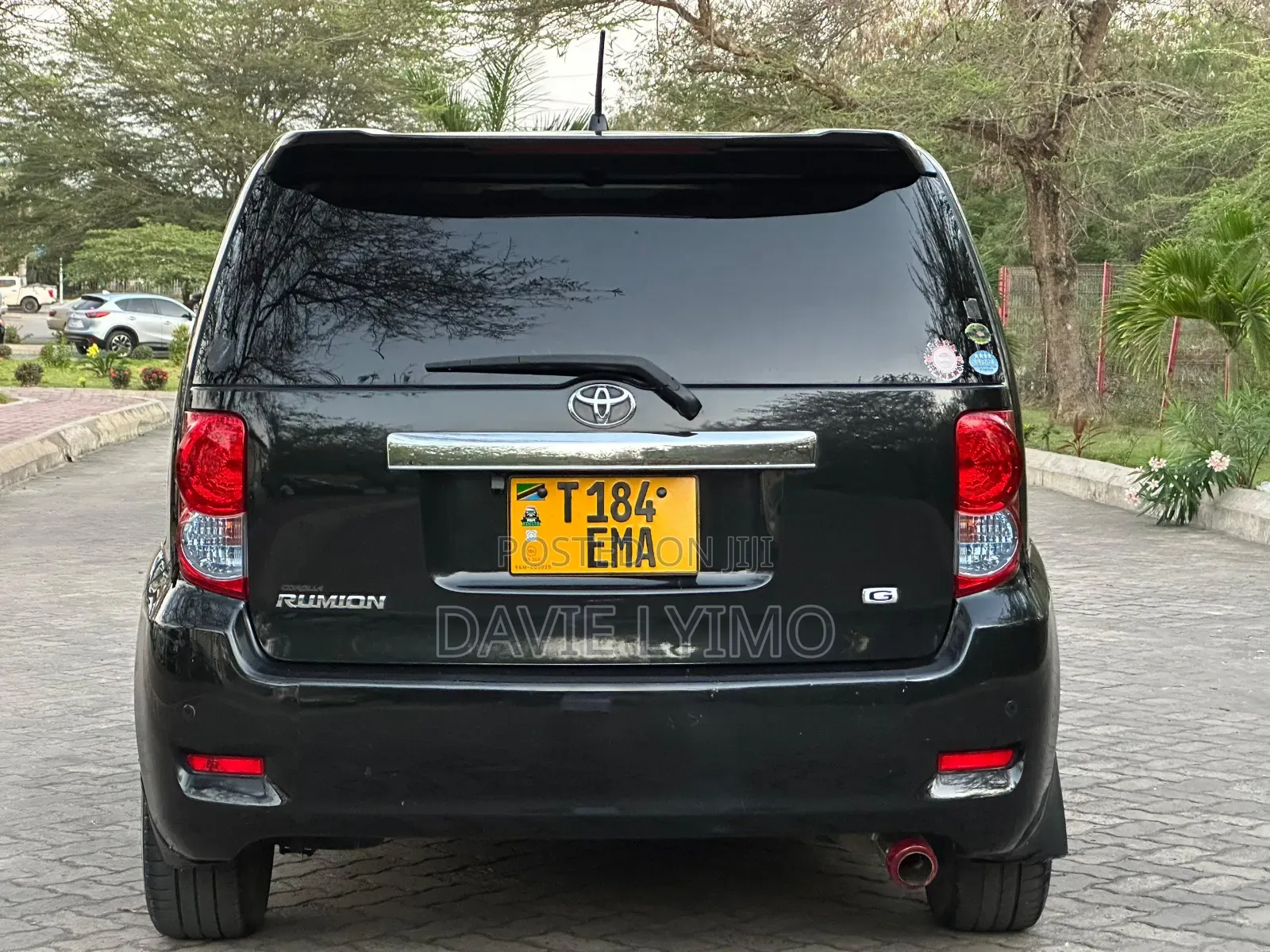 Toyota Corolla Rumion Hatchback 1.5 FWD 2008 Black