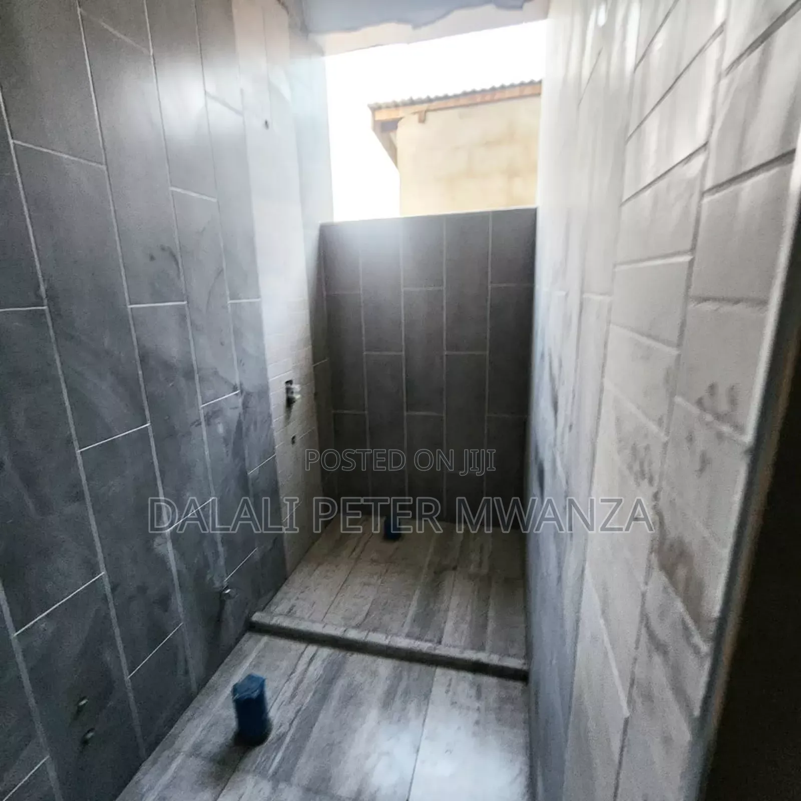 4bdrm Apartment in Rock City, Ilemela for sale