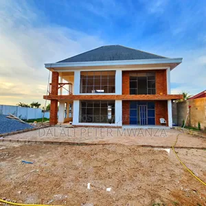4bdrm Apartment in Rock City, Ilemela for sale