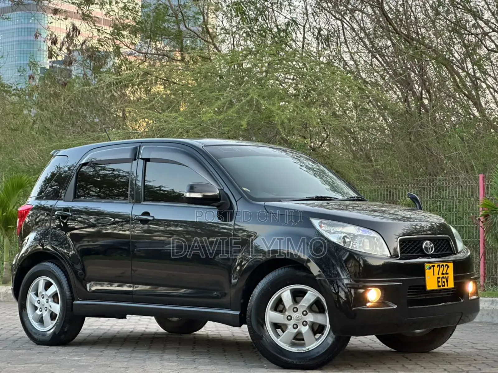 Toyota Rush 1.5 AWD 2007 Black