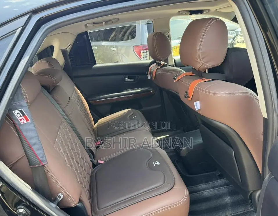 Toyota Harrier 3.0 V6 2005 Black