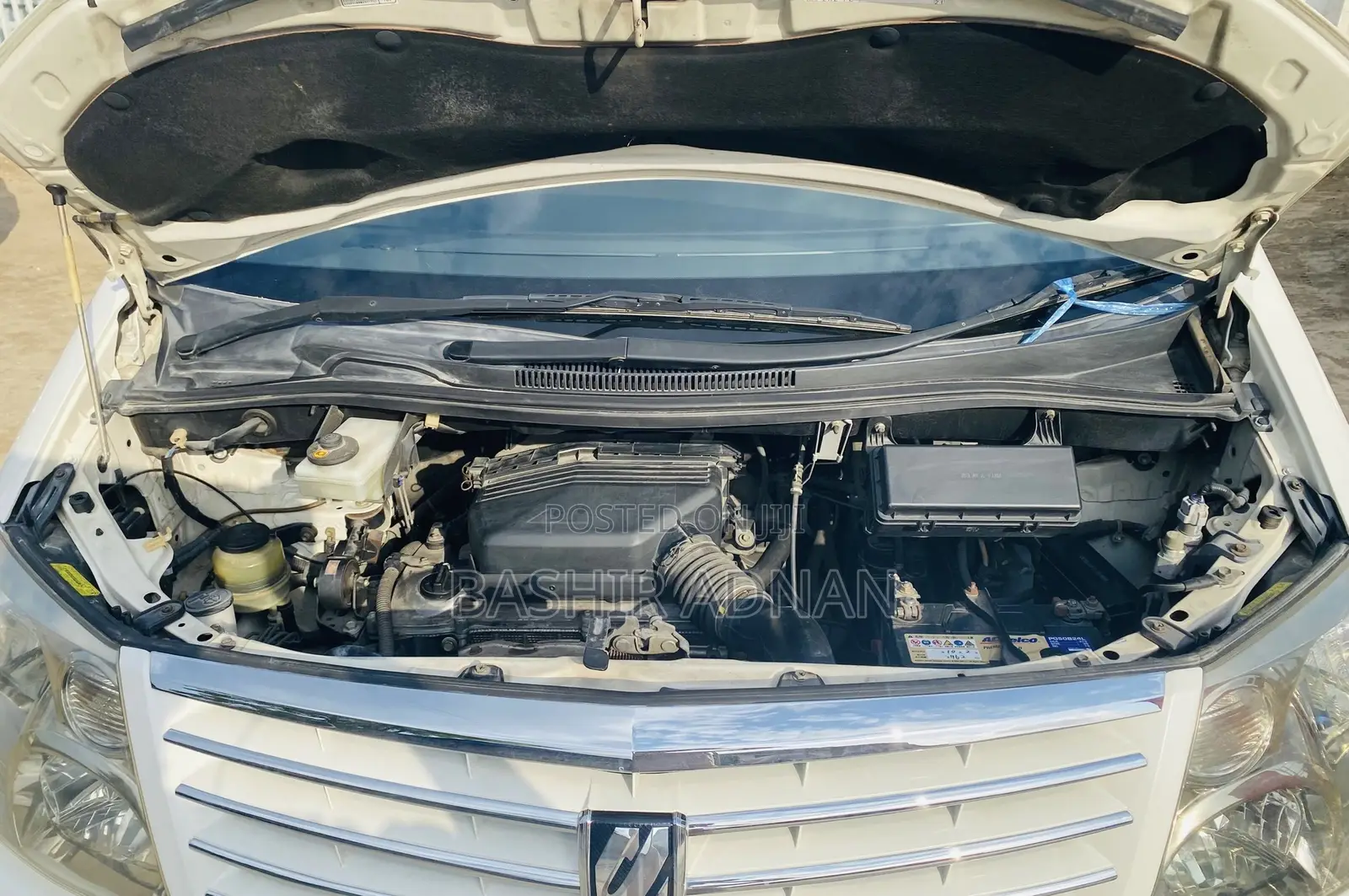 Toyota Alphard 2.4 Petrol FWD 2004 Pearl