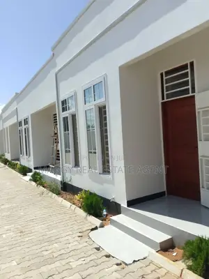 1bdrm Apartment in Bunju Beach for rent