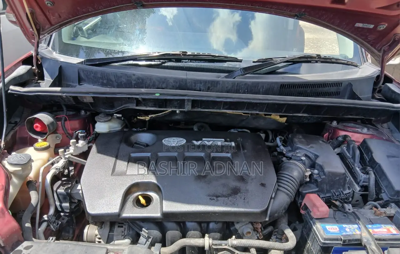 Toyota Corolla Rumion Hatchback 1.8 FWD 2007 Red