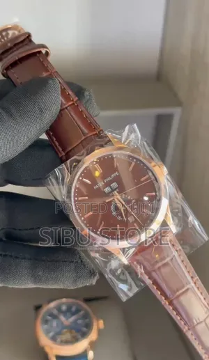 New Hand Fashion Watch
