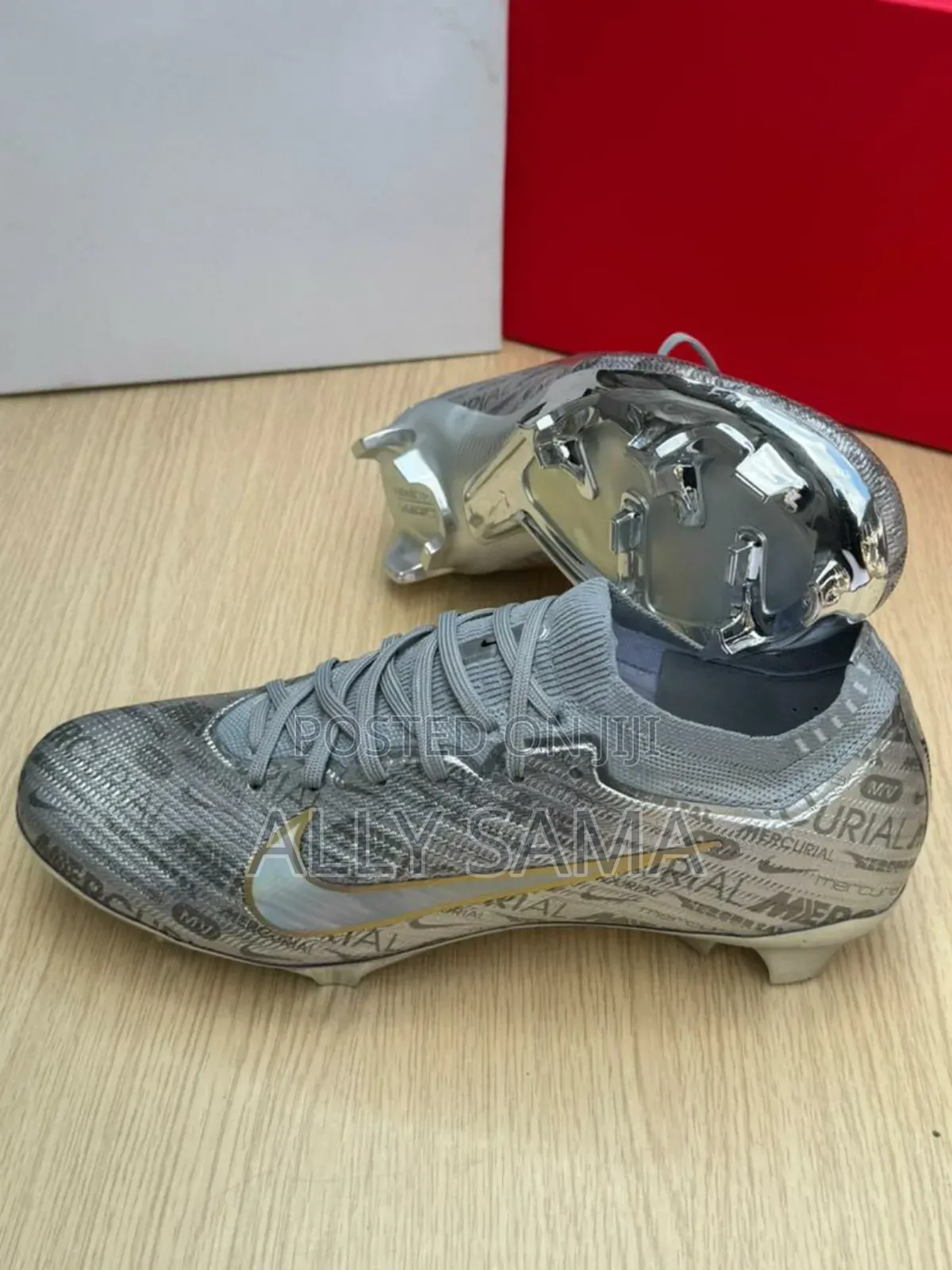 Men's Football Boots Nike Mercurial Super Material