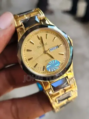 Swesstom Gold-Colored Watch With a Sapphire Crystal