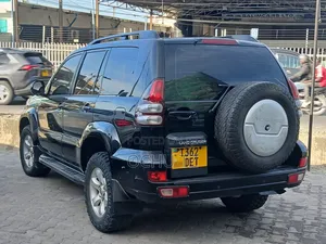 Toyota Land Cruiser Prado 2005 Black