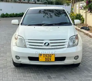 Toyota IST 2005 Pearl