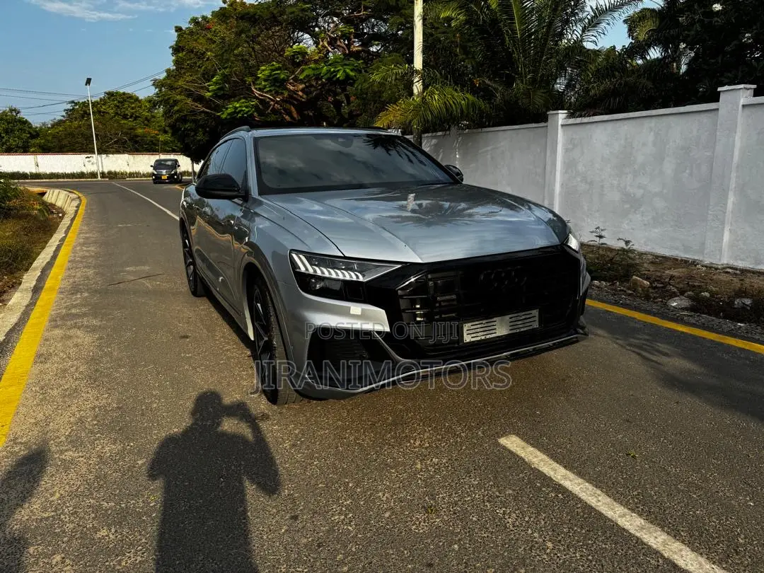 New Audi Q8 2023 Silver
