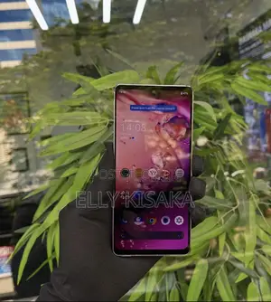 Sharp Aquos zero6 128 GB Pink