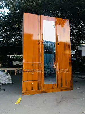 Nauza Kabati Ya Kisasa Milango 3 Mpyaa Kabisa