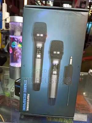 Professional Dynamic Microphone Set.