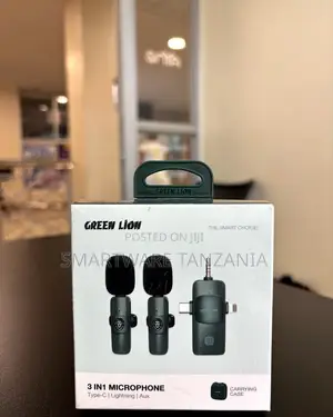 Green Lion 3-in-1 Wireless Microphone Type-C Lightning Aux Kit