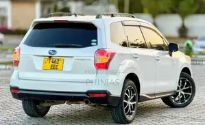 Subaru Forester 2013 Pearl