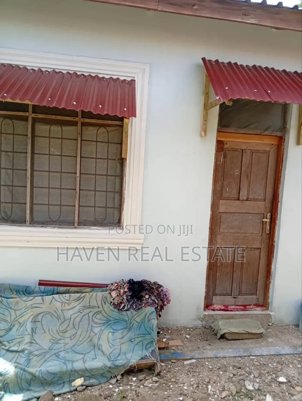3bdrm House in Goba for sale