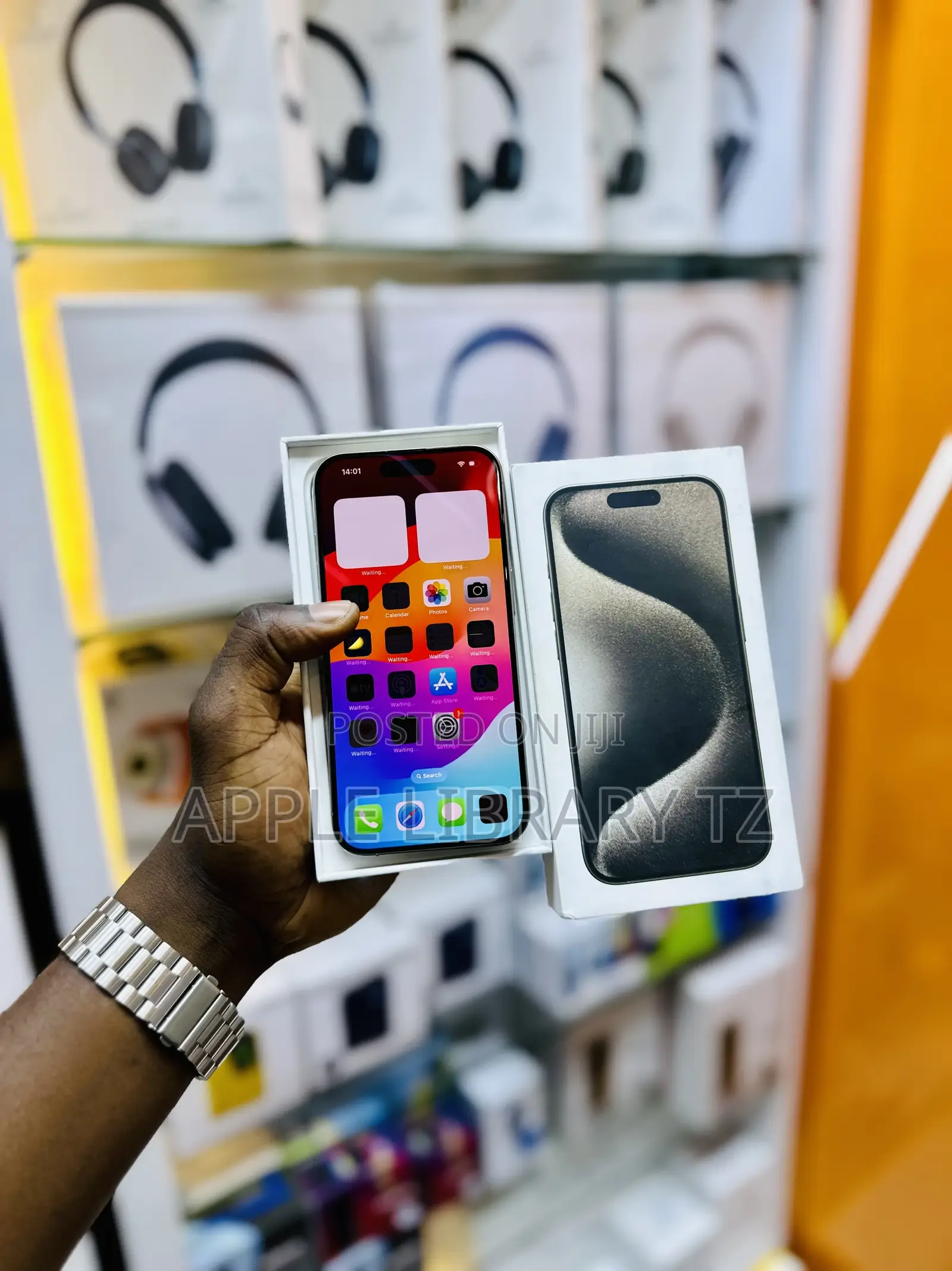 New Apple iPhone 15 Pro 256 GB Silver