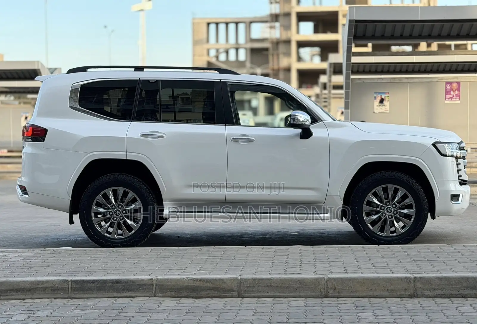 Toyota Land Cruiser 2024 White