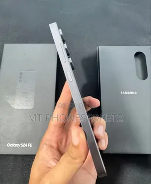 New Samsung Galaxy S24 FE 256 GB Black