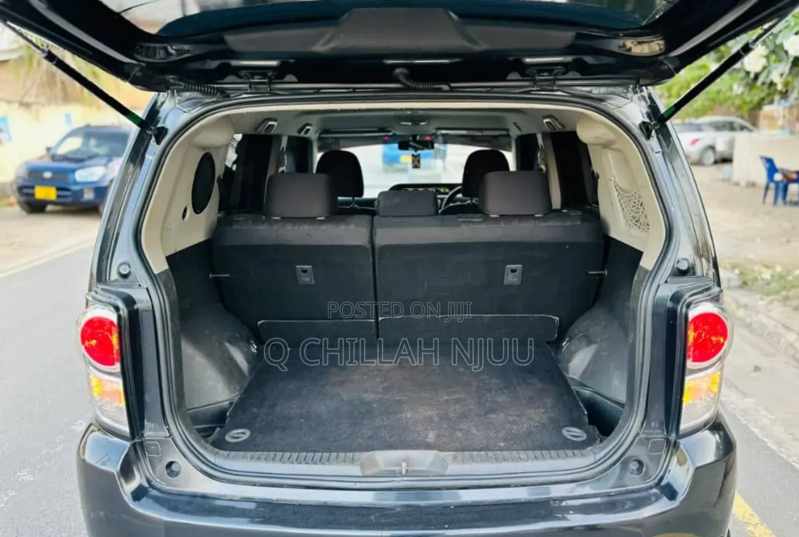 Toyota Corolla Rumion 2010 Black