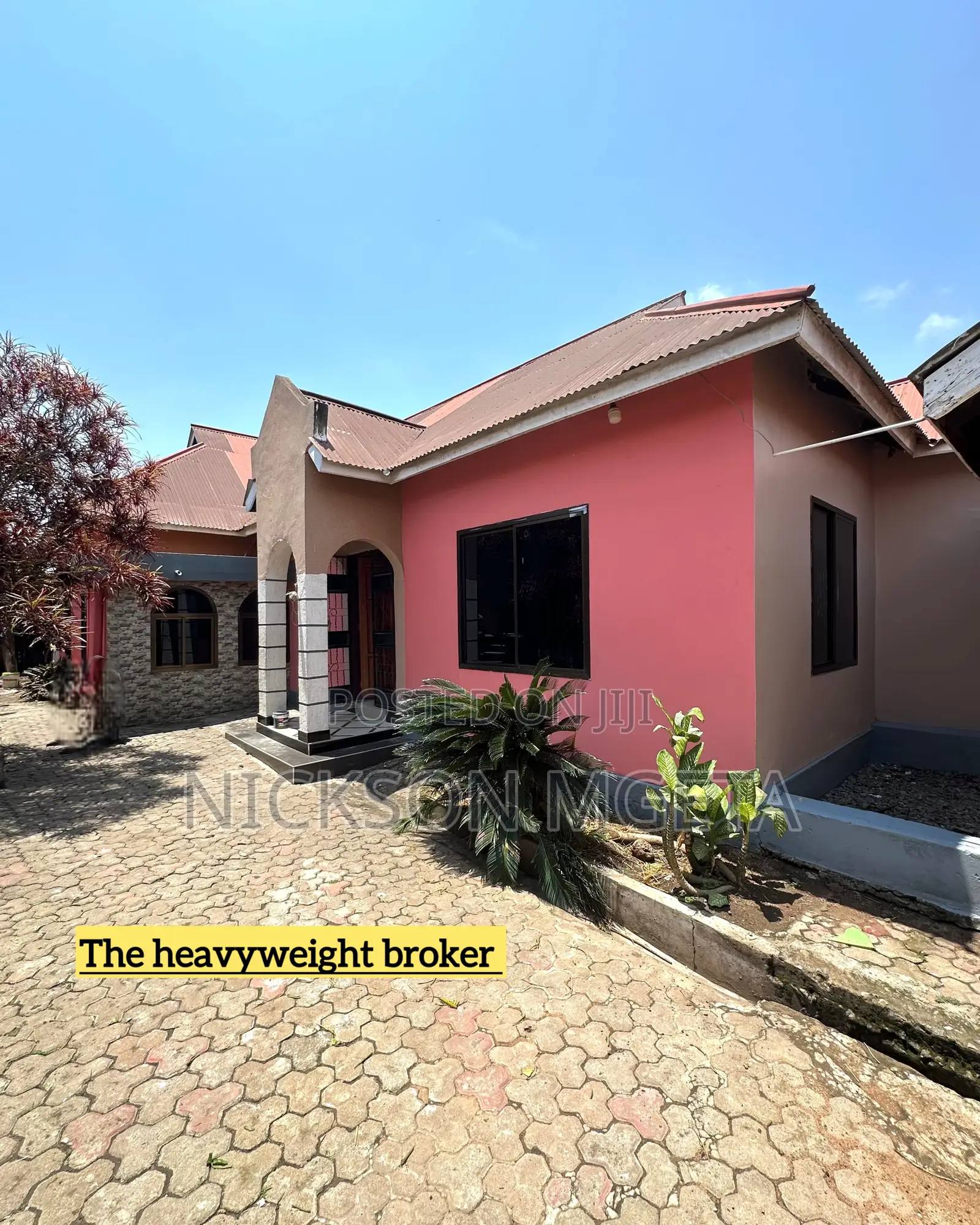 3bdrm House in Dalali Nick Mwanza, Nyakato for rent