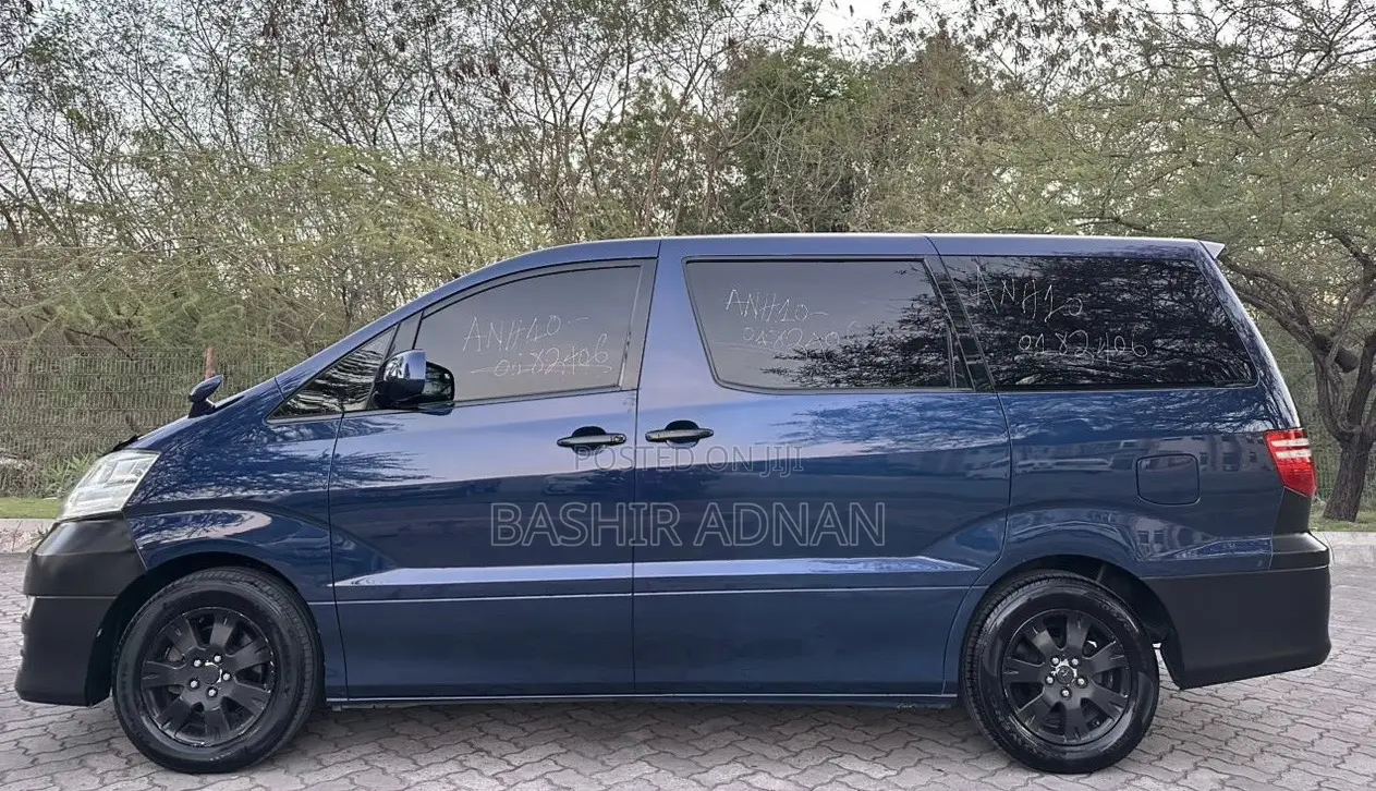 Toyota Alphard 2.4 Petrol FWD 2007 Blue
