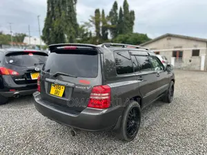 Toyota Kluger 2002 Gray