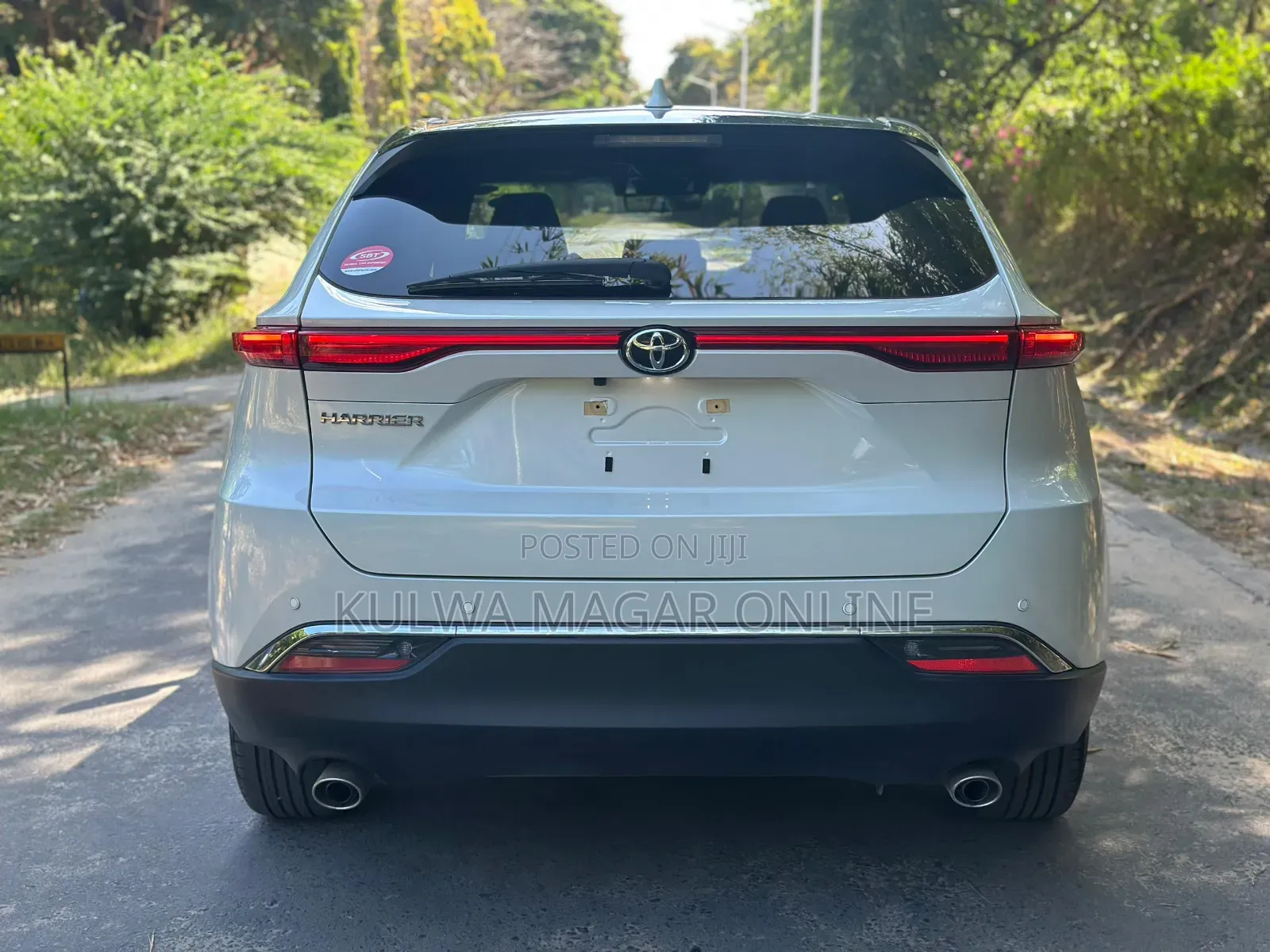 Toyota Harrier 2022 White