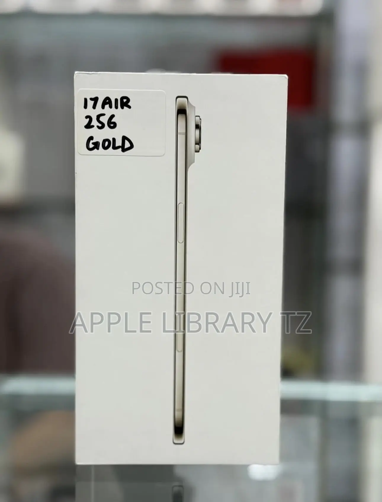 New Apple iPhone 17 256 GB White