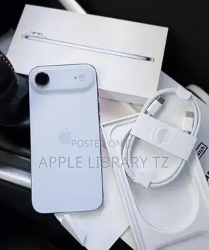 New Apple iPhone 17 256 GB White