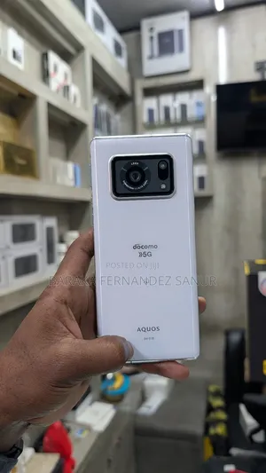 Sharp Aquos R6 128 GB White